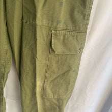 Load image into Gallery viewer, Genuine British Army Surplus OD Green Lightweight Combat Trousers Size 75/80/96 - The Militaria Shop