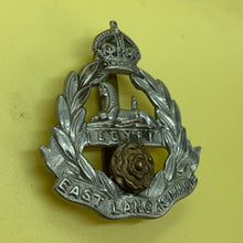 Charger l'image dans la galerie, Original WW1 British Army Cap Badge - East Lancashire Regiment - The Militaria Shop