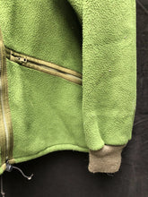 Load image into Gallery viewer, Vintage British Army Green Thermal Liner - Size 170/104 - The Militaria Shop