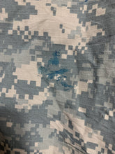 Charger l'image dans la galerie, US Army Issue ACU Digicam Digital Camouflage Ripstop Shirt - Medium Long - The Militaria Shop