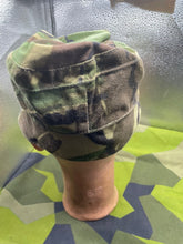 Load image into Gallery viewer, Original British Army 68 Pattern Cold Weather DPM Combat Camouflage - Size 6 1/2 - The Militaria Shop