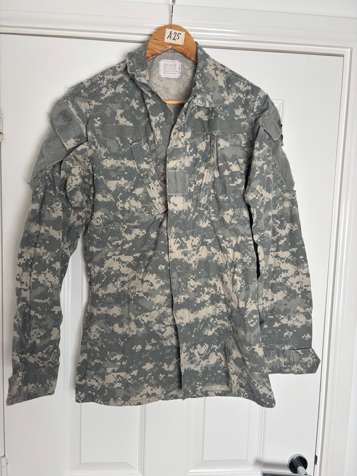 Surplus US Army ACU Combat Uniform Jacket-Xsmall-XLarge - The Militaria Shop