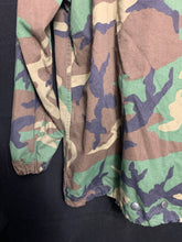 Charger l'image dans la galerie, US Army Jacket Mens Woodland Camo Combat Military Protective - X-Small - The Militaria Shop