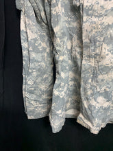 Load image into Gallery viewer, US Army Issue ACU Digicam Digital Camouflage Ripstop Shirt - 41" Chest - The Militaria Shop