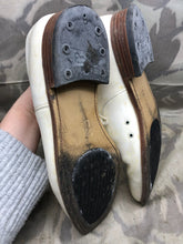 Load image into Gallery viewer, Genuine British Army Women's White Summer Shoes - WW2 Pattern - Size UK 13 L - The Militaria Shop
