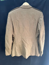 Lade das Bild in den Galerie-Viewer, British Army Surplus No.2 Service Dress Jacket - Size 170/100/84 - The Militaria Shop