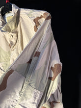 Charger l'image dans la galerie, Gulf War US Army DCU Camouflaged Combat Field Coat/Jacket - Medium/Short - The Militaria Shop