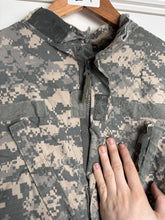 Load image into Gallery viewer, Surplus US Army ACU Combat Uniform Jacket-52 chest - The Militaria Shop