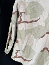 Load image into Gallery viewer, Gulf War US Army DCU Camouflaged Combat Field Coat/Jacket - Medium/Regular - The Militaria Shop