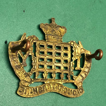 Load image into Gallery viewer, Original WW1 British Army Cap Badge - Royal Gloucestershire Hussars - The Militaria Shop