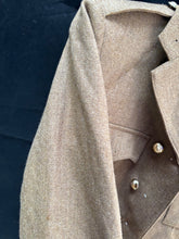 Load image into Gallery viewer, Grade 1 British Army FAD No2 Dress Uniform Jacket - Size 170/100/84 - The Militaria Shop