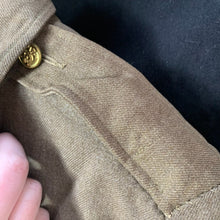 Lade das Bild in den Galerie-Viewer, Original WW2 US Army Class A Dress Jacket 1942 - Private Ryan Prop - 38" Short - The Militaria Shop