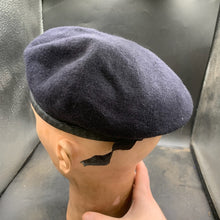 Lade das Bild in den Galerie-Viewer, Genuine British Army Forces All Regiment Wool Beret - Size 56 - The Militaria Shop