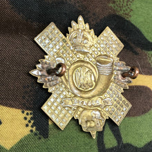 Load image into Gallery viewer, Original WW1 British Cap Badge - Highland Light Infantry - The Militaria Shop