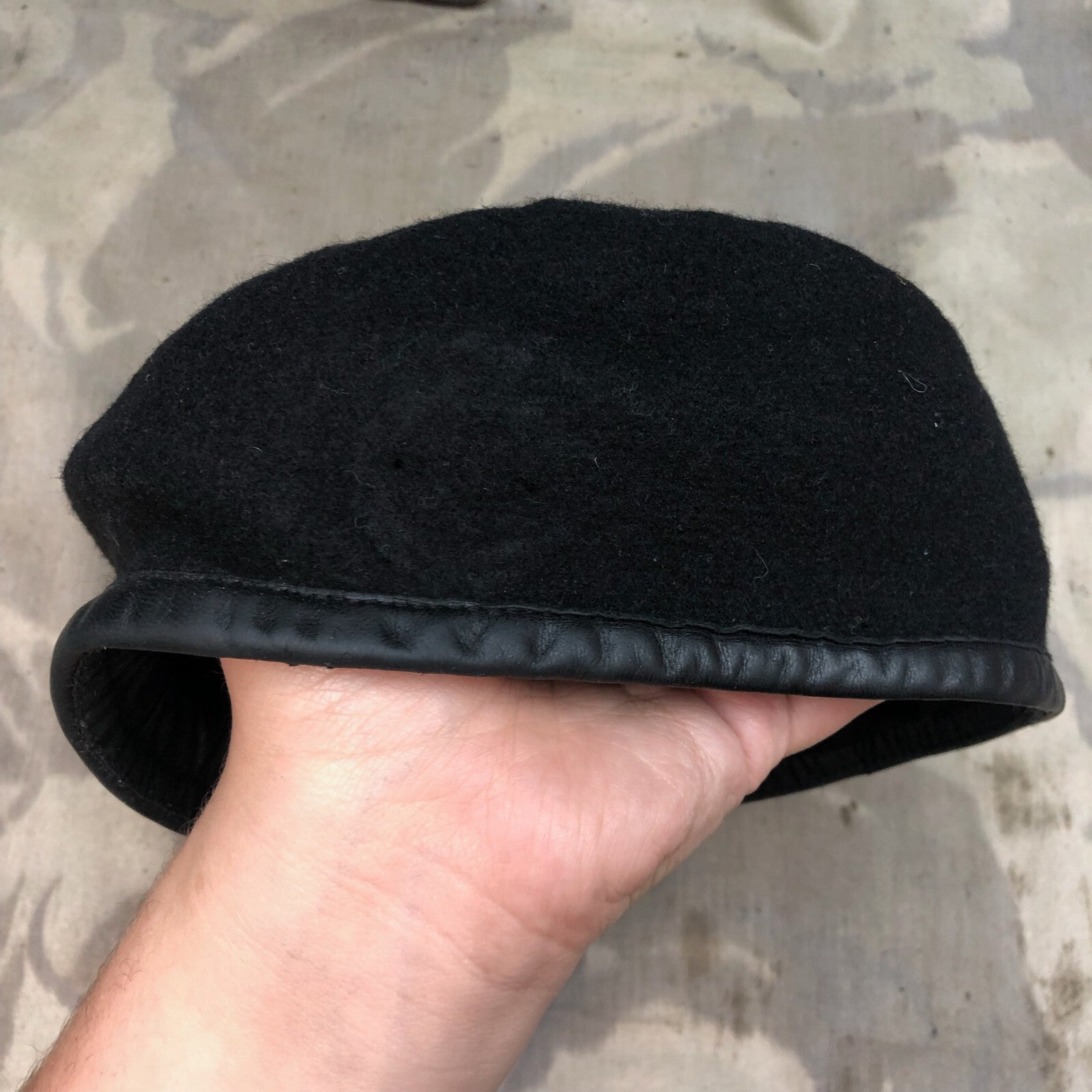 Genuine British Army Forces Beret - RTR Royal Tank Regiment - Size 54 - The Militaria Shop