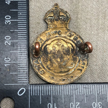 Load image into Gallery viewer, Original WW2 British Army 7th Queen's Own Hussars Cap Badge - The Militaria Shop