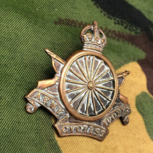 Charger l'image dans la galerie, Original WW1 British Army Cap Badge - Army Cyclist Corps - The Militaria Shop