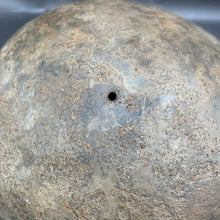 Charger l'image dans la galerie, Original British/Canadian Army WW2 Mk3 Turtle High Rivet Combat Steel Helmet - The Militaria Shop