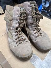 Load image into Gallery viewer, Magnum Army Combat Boots - Size 6.5 UK - 7.5 US - The Militaria Shop