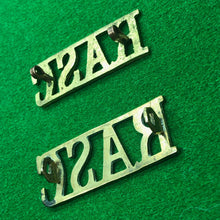 Load image into Gallery viewer, Original WW2 British Army RASC Royal Army Service Corps Brass Shoulder Titles - The Militaria Shop