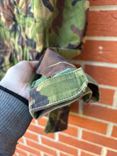 Load image into Gallery viewer, Surplus British Army DPM Smock Combat Size 180/86 - The Militaria Shop