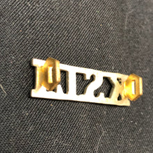 Load image into Gallery viewer, Original WW1 British Army Brass Shoulder Title KSLI King's Shropshire Light Inf - The Militaria Shop