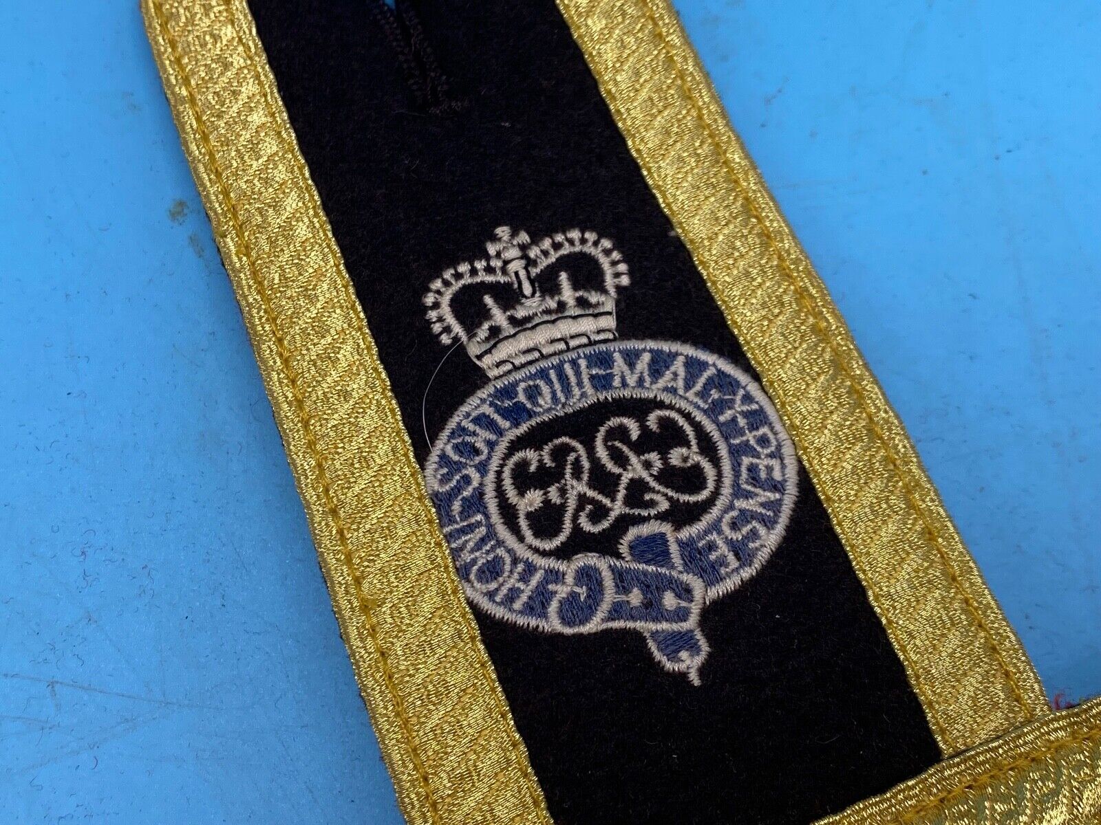 Original Single British Army Grenadier Guards Bandsman's Epaulette / Wing - The Militaria Shop