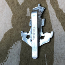 Load image into Gallery viewer, Original British Army Cap Badge - Green Howards - The Militaria Shop