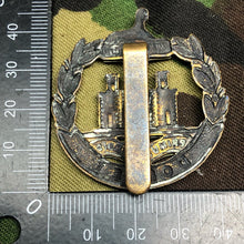 Load image into Gallery viewer, Original British Army Dorset Regiment Cap Badge - The Militaria Shop