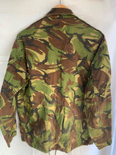 Load image into Gallery viewer, Genuine British Army Jungle DPM Camouflage Combat Jacket - Size 170/104 - The Militaria Shop