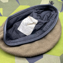 Load image into Gallery viewer, Original British Army Guards Division Beret - Size 56cm - The Militaria Shop