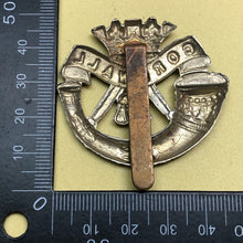 Load image into Gallery viewer, Genuine British Army Cornwall Light Infantry Cap Badge - The Militaria Shop