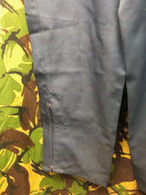 Lade das Bild in den Galerie-Viewer, Vintage Royal Mail Stormproof Leggings Trousers - 34-38" Waist - The Militaria Shop