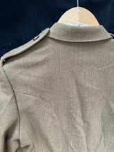 Lade das Bild in den Galerie-Viewer, British Army Surplus Grade 1 No.2 Service Dress Jacket - KRH - Size 182/100/84 - The Militaria Shop