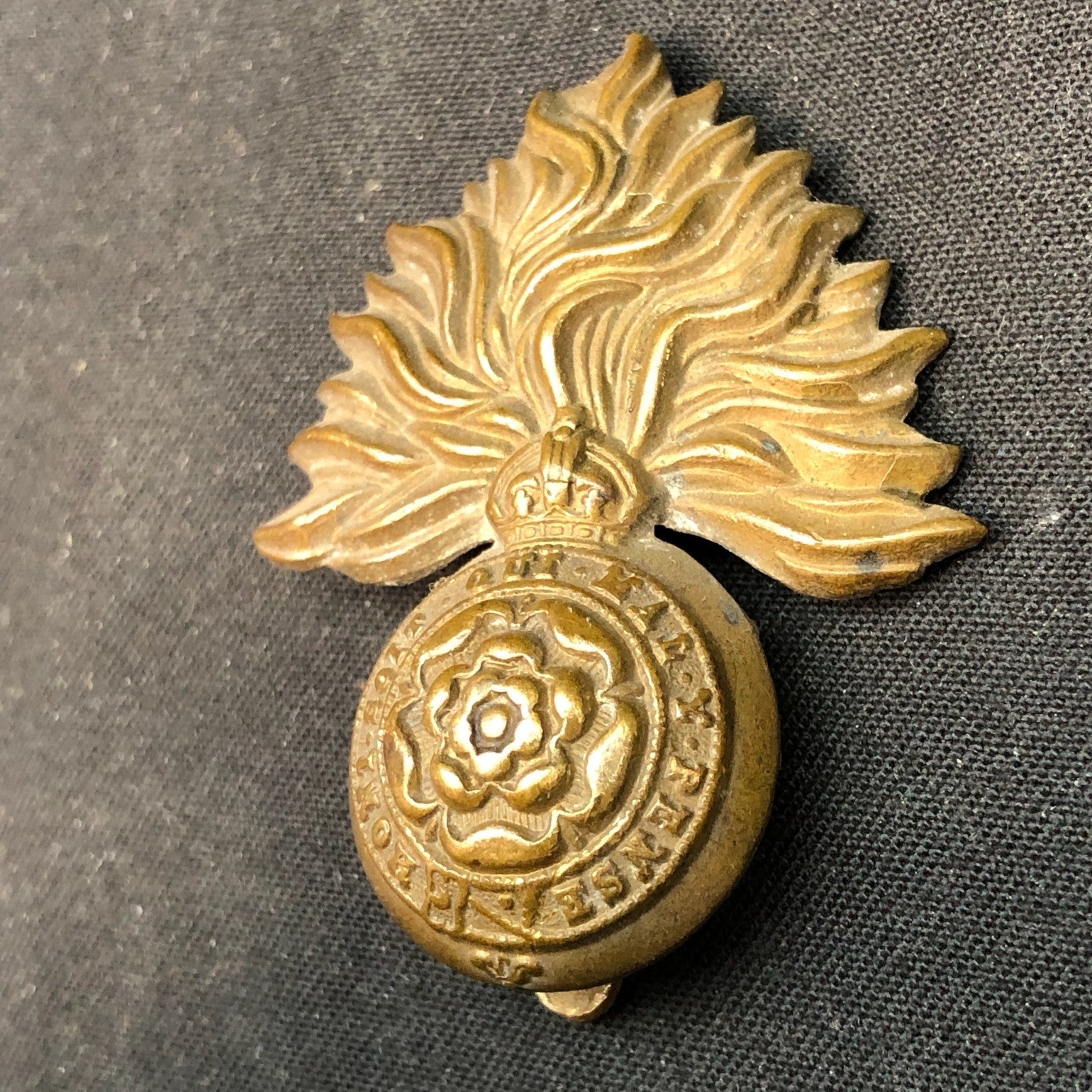 Original WW2 British Army Cap Badge - Royal Fusiliers - The Militaria Shop