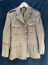 Charger l'image dans la galerie, British Army Surplus No.2 Service Dress Jacket - RAMC Medical - Size 164/84/72 - The Militaria Shop