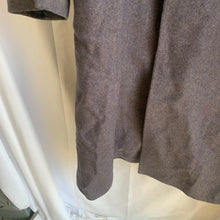 Charger l'image dans la galerie, Original British Army Foot Guards Greatcoat Other Ranks - Size 176/100 - The Militaria Shop