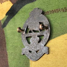 Load image into Gallery viewer, Original British Army Cap Badge - The Prince of Wales Royal Regiment - The Militaria Shop