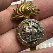 Load image into Gallery viewer, Original British Army WW1 / WW2 Northumberland Fusiliers Cap Badge - The Militaria Shop
