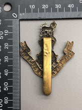 Load image into Gallery viewer, Original WW2 British Army The Loyal Regiment Cap Badge - The Militaria Shop