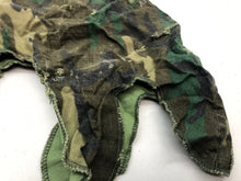 Charger l'image dans la galerie, Original US Army Vietnam War Era M1 Camo Helmet Cover - Local Find - Combat Worn - The Militaria Shop
