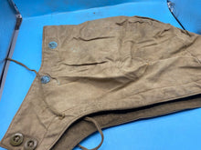 Lade das Bild in den Galerie-Viewer, Original WW2 British Army Tank 'Pixie' Suit Hood with Brass Poppers - The Militaria Shop