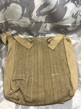 Charger l'image dans la galerie, Original WW2 British Army 37 Pattern Large Pack Indian Made - New Old Stock - The Militaria Shop
