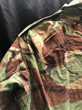 Load image into Gallery viewer, Genuine British Army 68 Pattern DPM Combat Jacket Smock - Size 2 - 39" Chest - The Militaria Shop