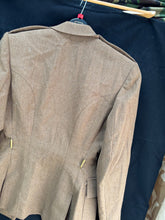 Charger l'image dans la galerie, Grade 1 British Army FAD No2 Dress Uniform Jacket - Size 162/92/72 - The Militaria Shop