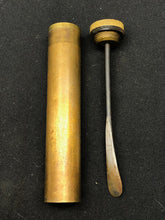 Load image into Gallery viewer, Original WW1 British Army Brass Oil Bottle - SMLE Lee Enfield - EFD Marked - The Militaria Shop