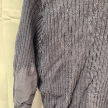 Charger l'image dans la galerie, Genuine British RAF Royal Air Force Pull Over Jumper Jersey - Size 6 - The Militaria Shop