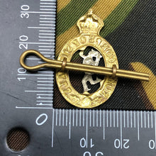 Load image into Gallery viewer, Original British Army Collar Badge - Royal Corps of Signals RCOS - The Militaria Shop