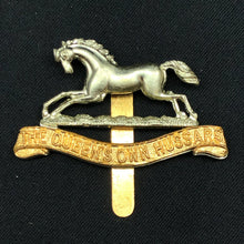 Lade das Bild in den Galerie-Viewer, Genuine British Army The Queen's Own Hussars Cap Badge - The Militaria Shop