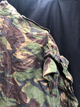 Load image into Gallery viewer, Genuine British Army Surplus Jungle DPM Combat Smock - Size 170/104 - The Militaria Shop